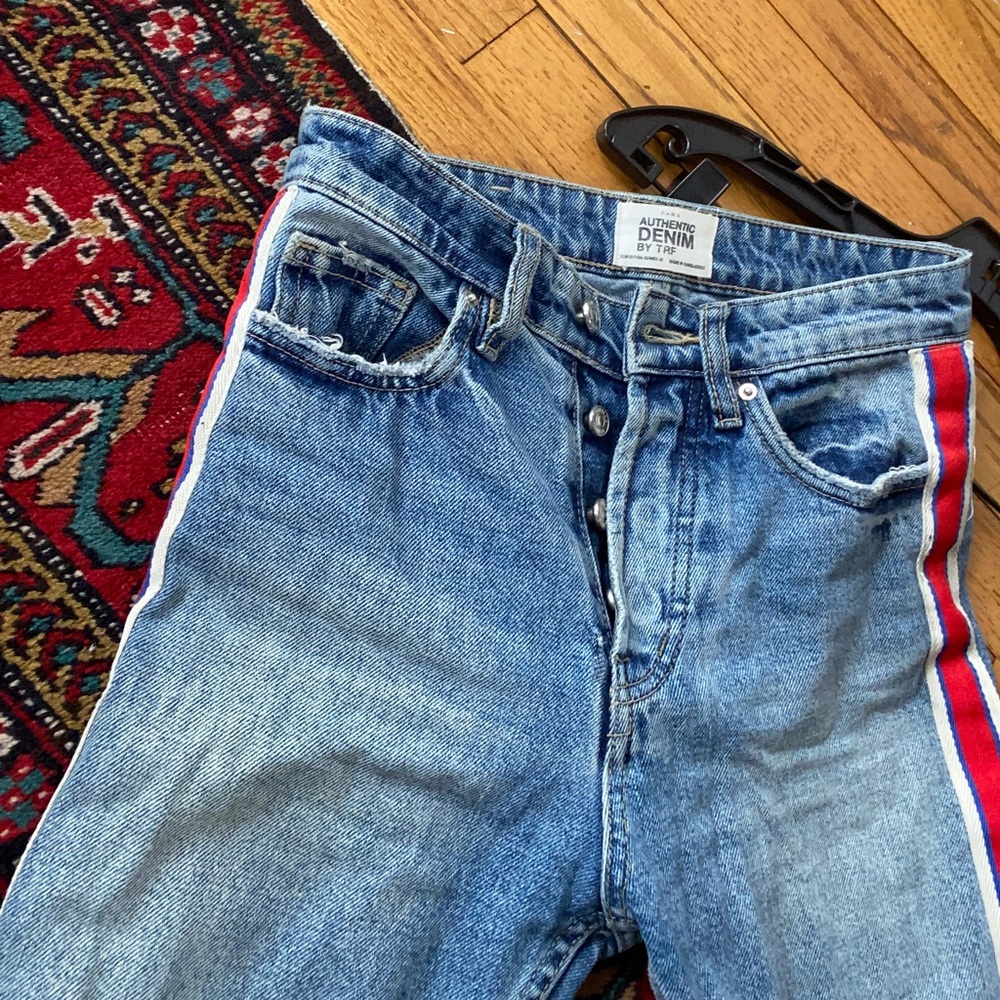 Side stripe high waist jeans